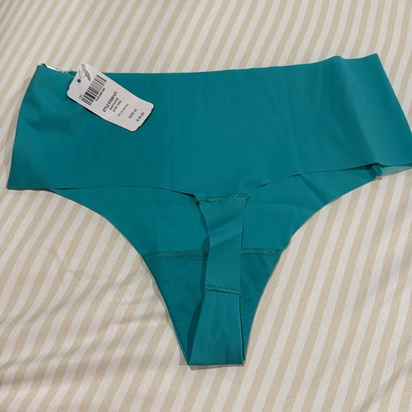 Soma Vanishjng 360 Retro Thong - Picture 2 of 3